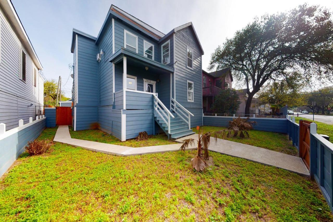 Fun In The Sun Villa Galveston Exterior photo